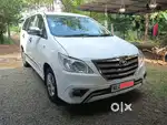 Toyota Innova 2016