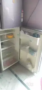 Good condition lg fridge