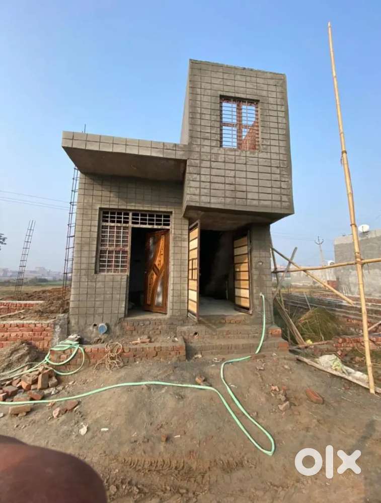 All tips plots and houses