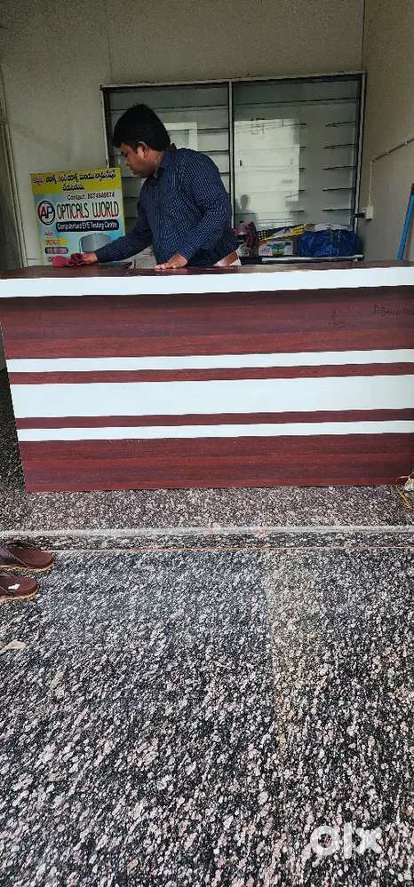 Shop Cash Counter