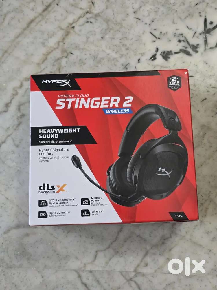 HyperX Cloud Stinger 2 Wireless gaming headset.
