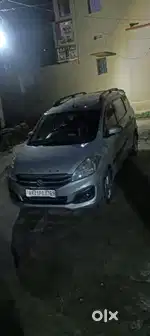 Maruti Suzuki Ertiga 2016 Petrol 72000 Km Driven