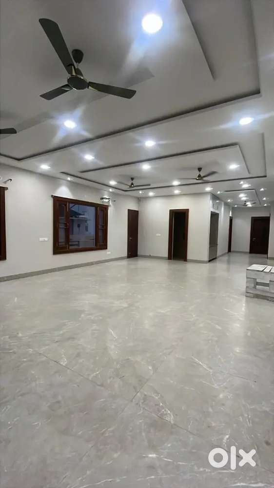 3 BHK (2500 SQFT) First Floor Space Available on Rent in Channi Himmat
