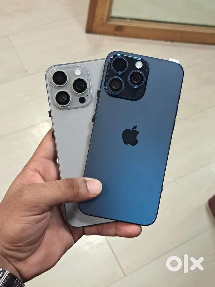 WE R A BIG DELLER IN IPHONE ALL MODELS IN 15 PRO 16 PRO MAX IN REFURBH