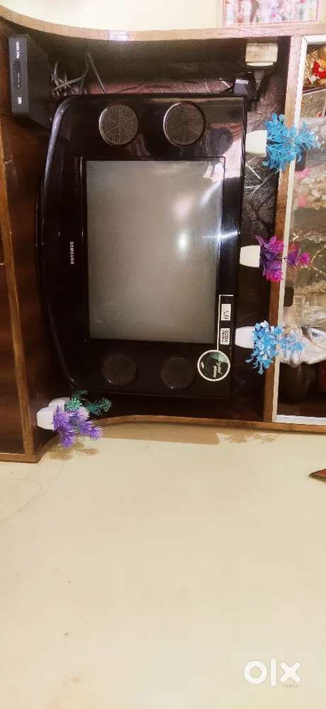 Samsung tv black colour