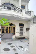 property dealer
