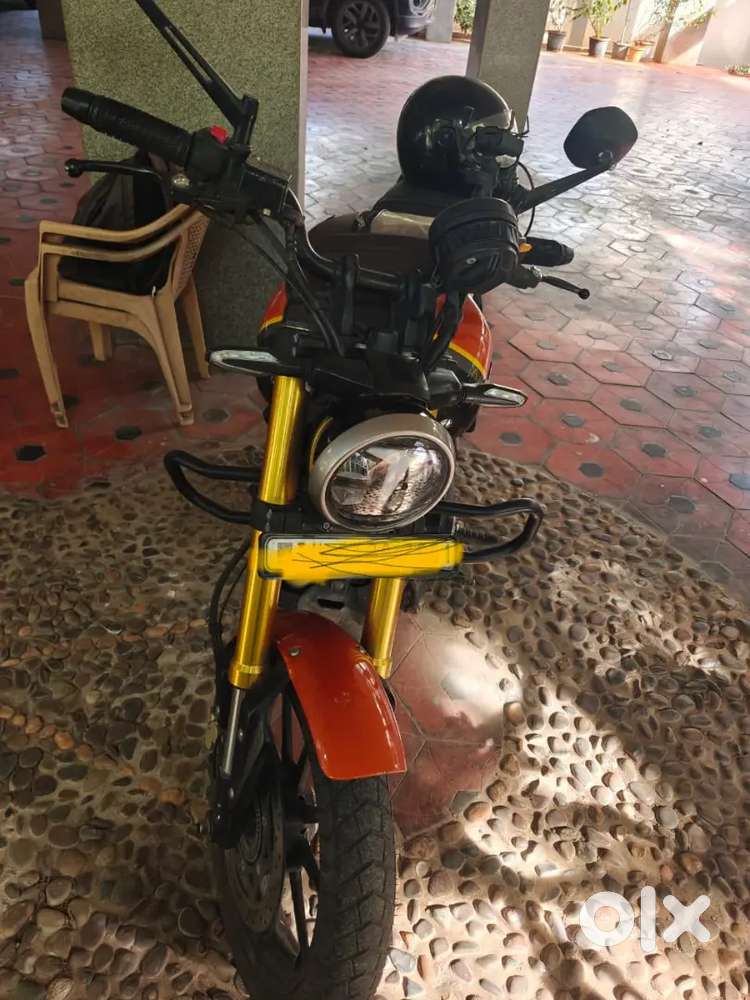 TVS Ronin 2023 sparingly used