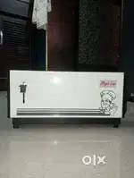 Toaster in new condition ( automatic toaster ).