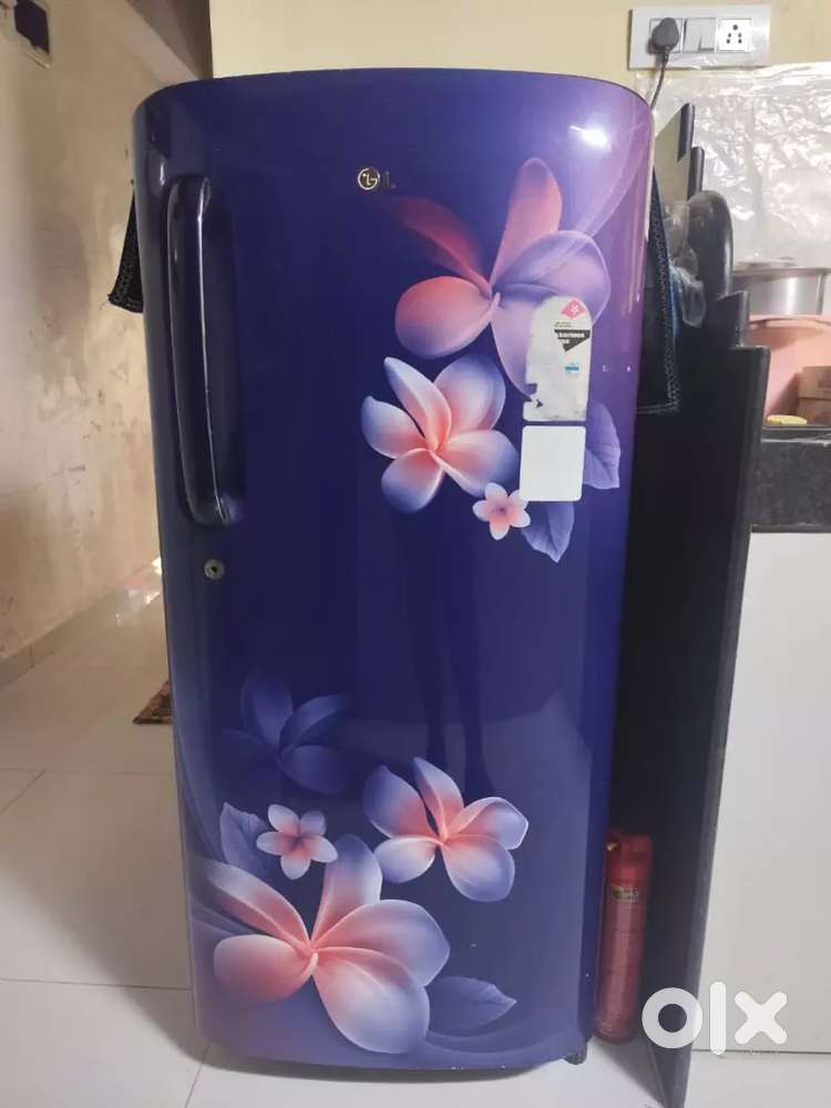 LG Refrigerator for sale 6000/-