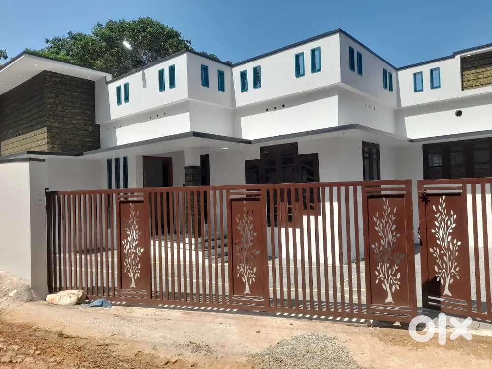 5CENT Vattiyoorkavu puliyarakonam New house