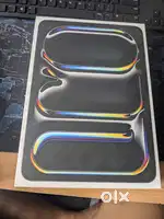 Ipad Pro 11 inch (M4) Wifi, 256 GB (Sealed pack) with Magic Keyboard