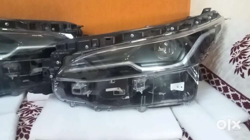 Fortuner Sigma led projector headlights OEM