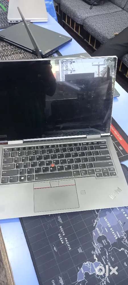 Lenovo Thinkpad X1 yoga Gen5  i7-10th laptop 2in1 laptop 4k display 16