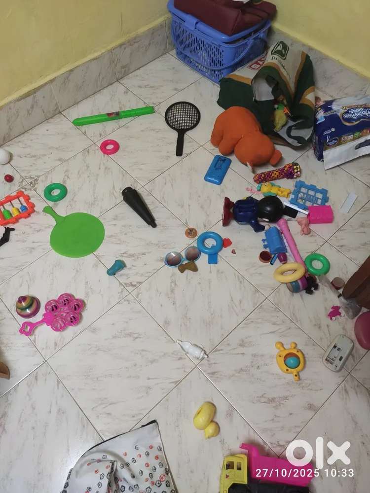 Babysitter (Female only)