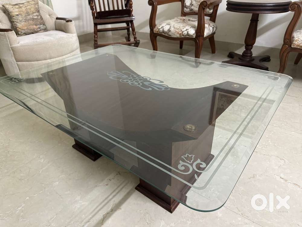 Center table for drawing room