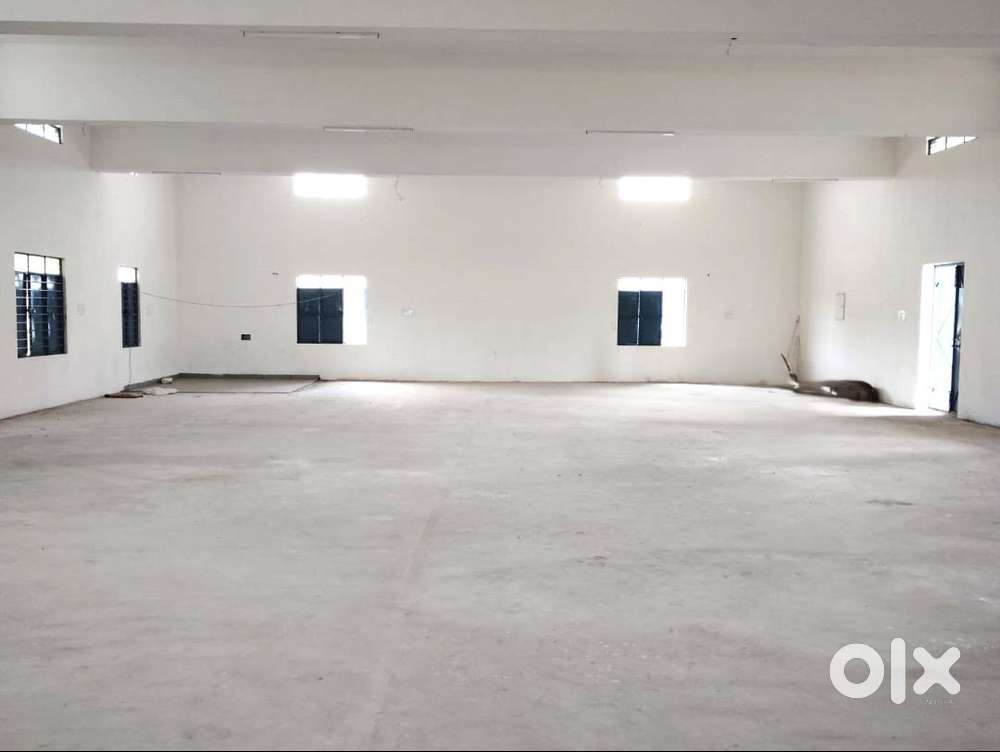 1500sqft  Ondipudur Godown space Available