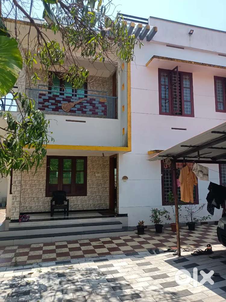 3bhk 1st floor for rent