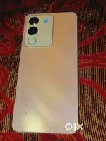 Vivo y200 5g 8gb ram 128gb storege premium quality price 18000