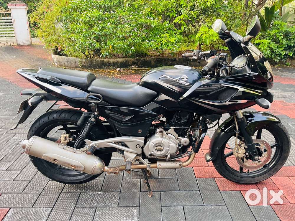 Bajaj pulsar 220 in well maintained condition