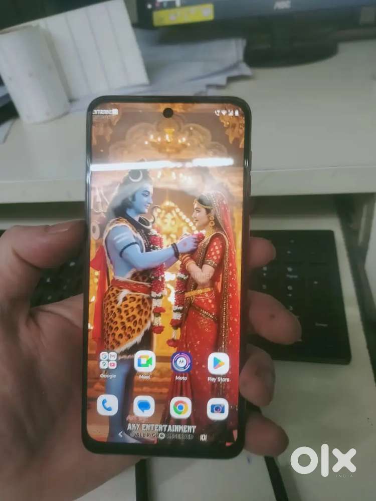 Moto g 64 12 gb and 264 gb varient exchange with iphone only