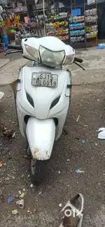 This Activa 3G has been used only by a lady