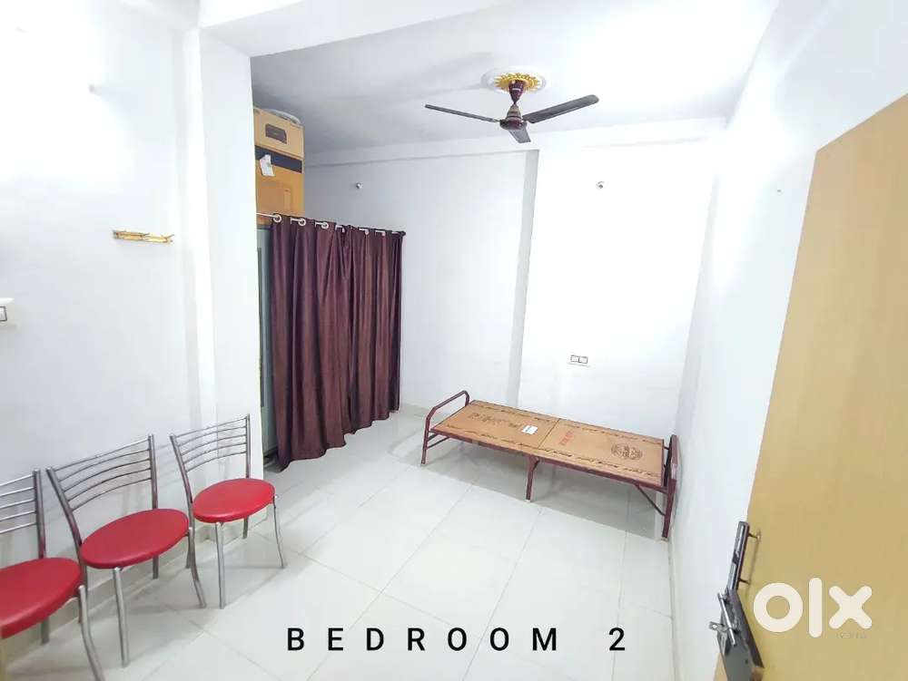 2BHK flat for rent students or family. Near  Tripolia Hospital,