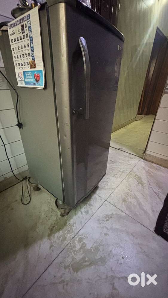 LG FRIDGE SINGLE DOOR