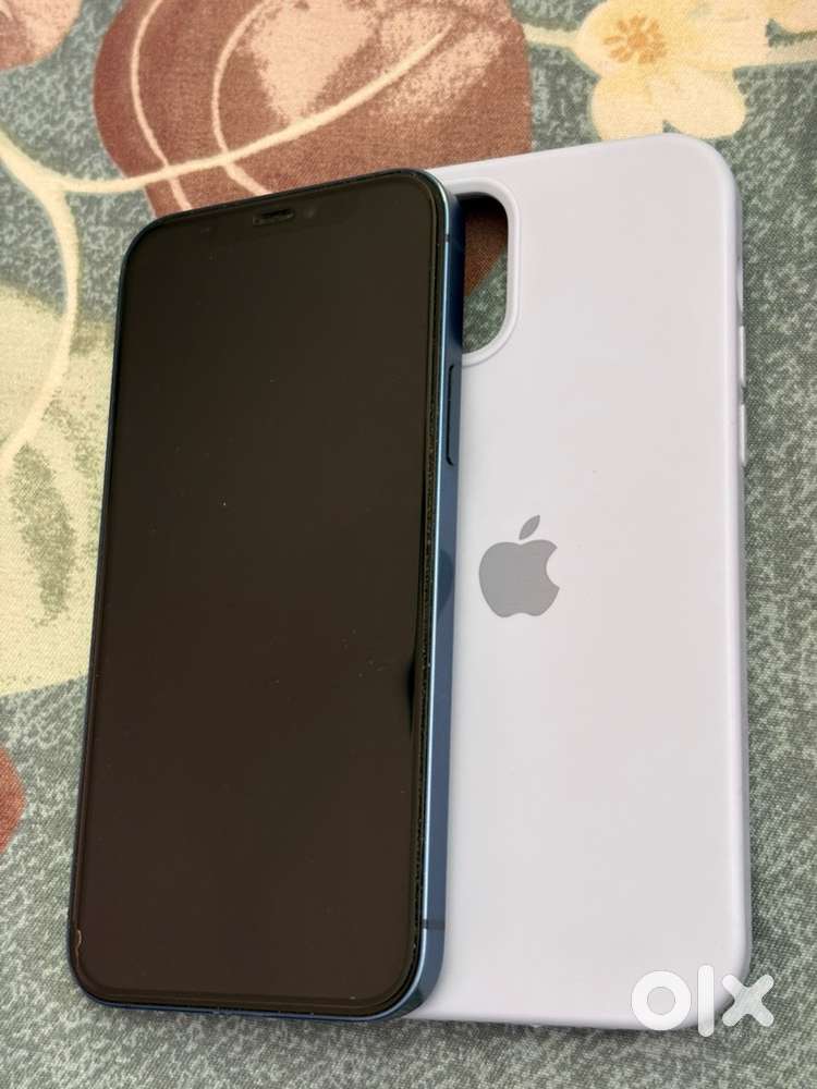 iPhone 12 (in brand new condition)
