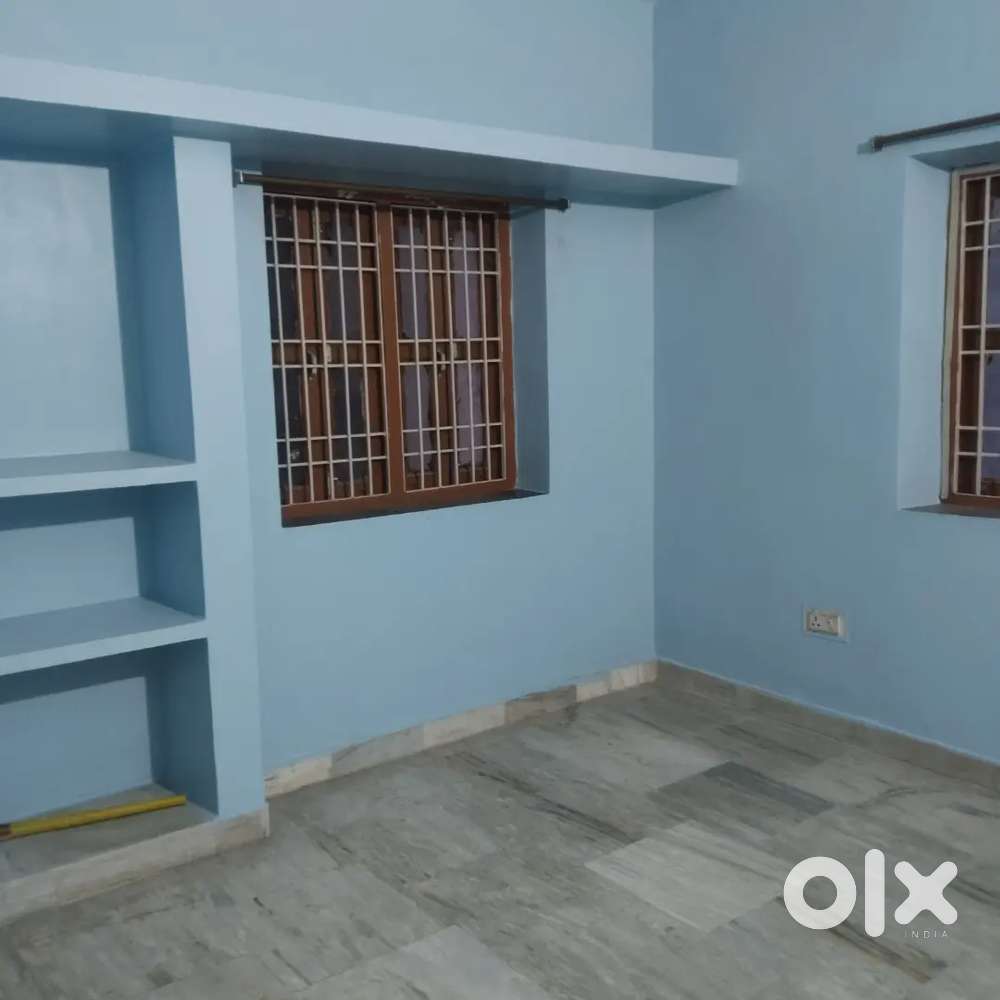 2bhk house for rent gola road st.karenx school