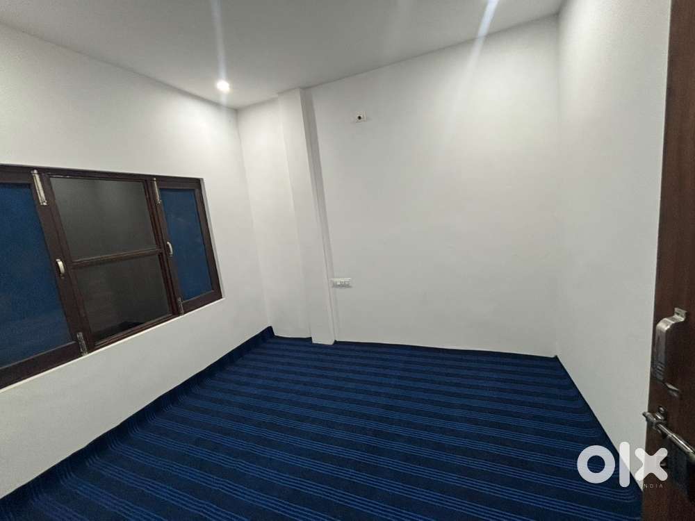 2BHK in Bakshi nagar Main