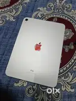 Apple iPad 10th Gen (2025) WiFi  | 5 Months Old 0 Scratches