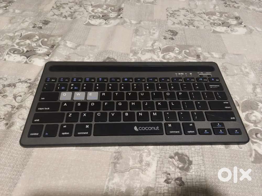 Key board for table and computer wire less