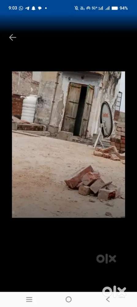 Me apna  makan bech rha hu