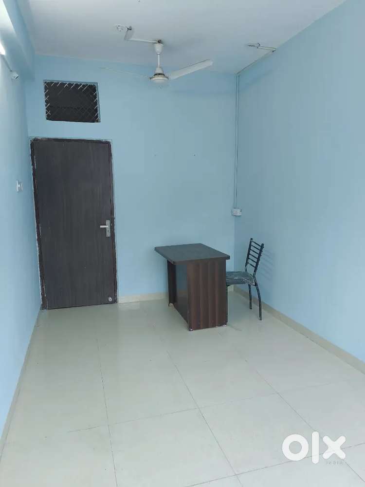 office for rent extra furniture will be provided if required