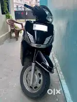(Well Maintained) - Mahindra Gusto Scooty 2015