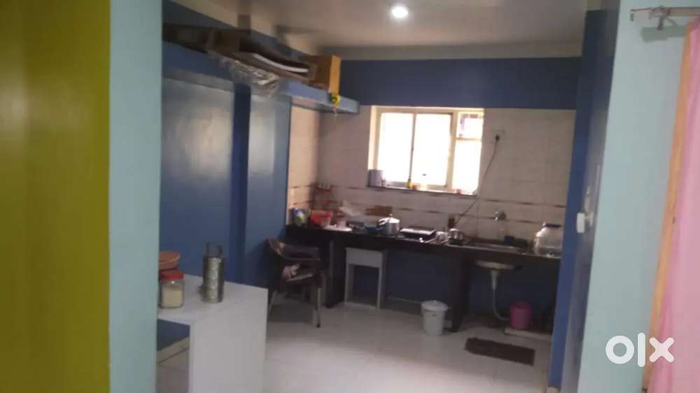2bhk flat rent near kinra hotel katraj bus Stop