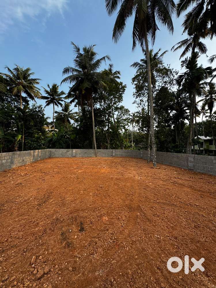 FOR SALE 12 CENT RESIDENTIAL PLOT NR SAINIK SCHOOL IN KAZHAKOOTTOM