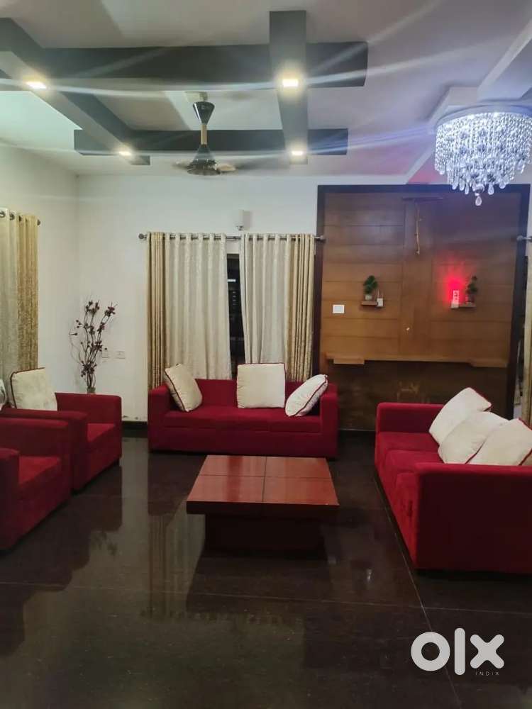 Nedumbassery near airport 4 bhk fully furnished villa for rent