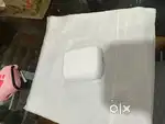 Apple airpods
