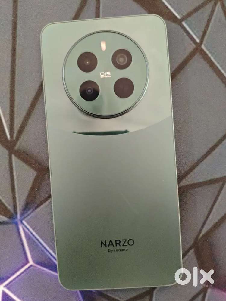 Realme narzo 70  pro 5g 8/128