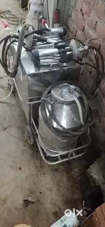 Milking machine