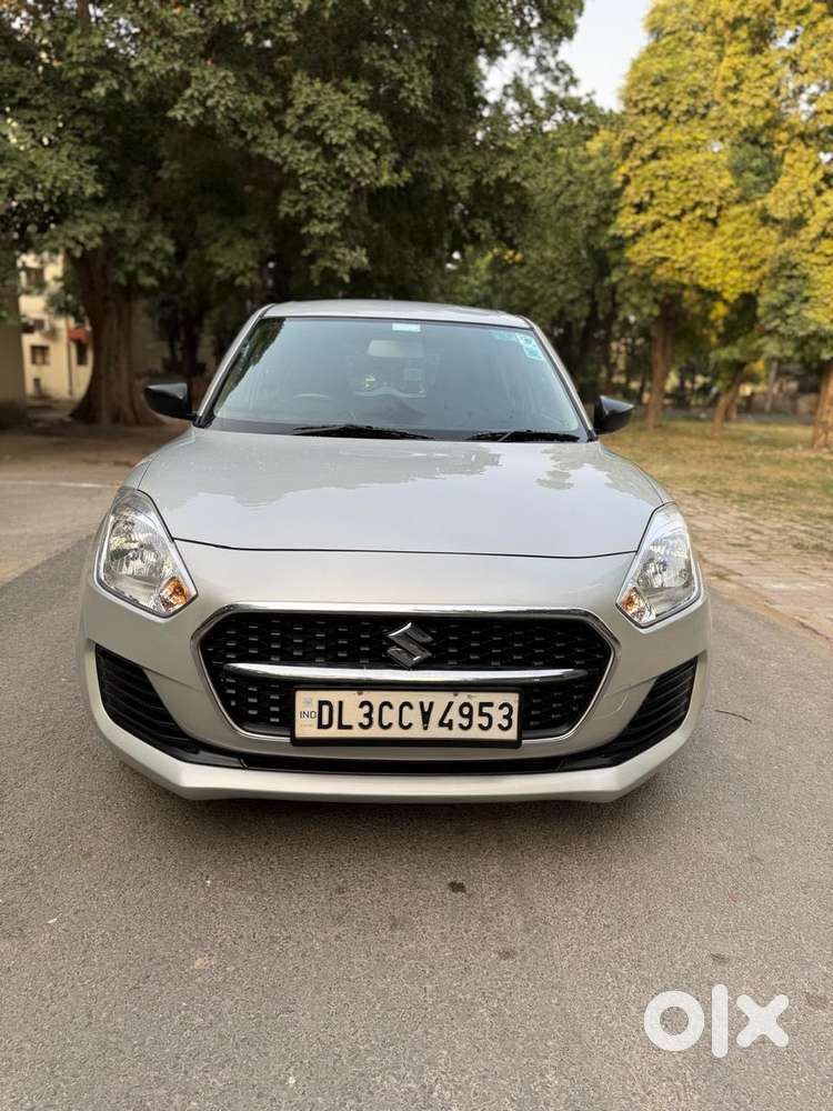 Maruti Suzuki Swift LXI Optional-O, 2022, Petrol