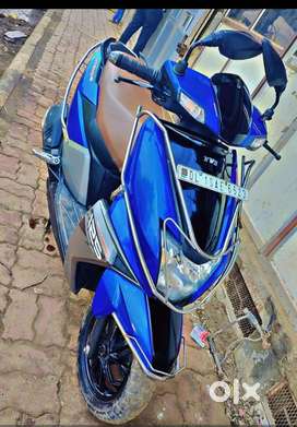 Ntrok 125 new condition( Working zakir Hussain delhi college eve)