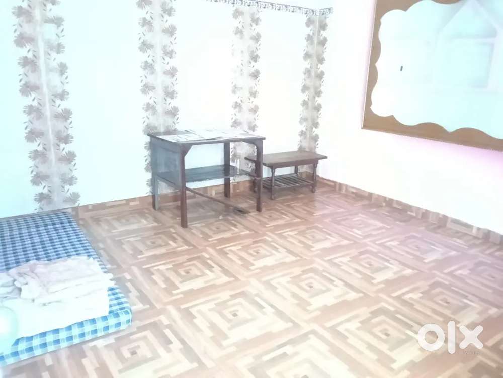 Single room for rent