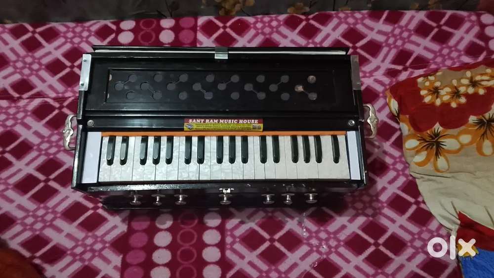 Harmonium 6 stoppers