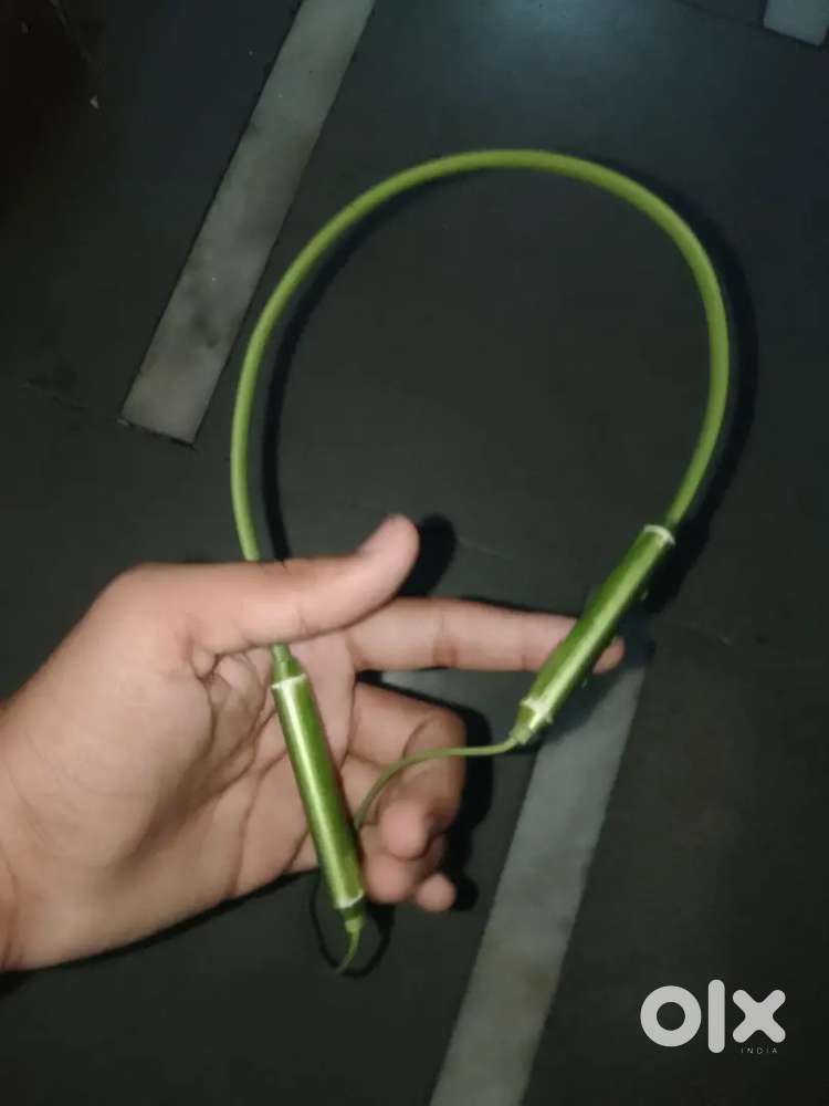 Bluetooth neckband.     Boat company