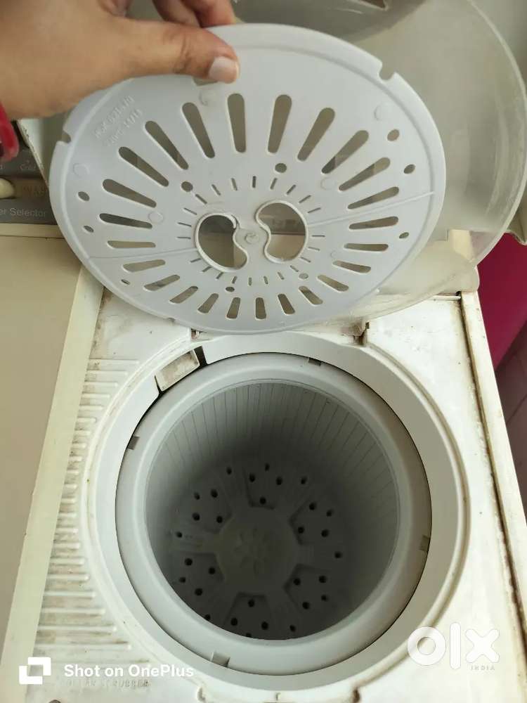 LG Semi automatic 6.2kg washing machine washing machine