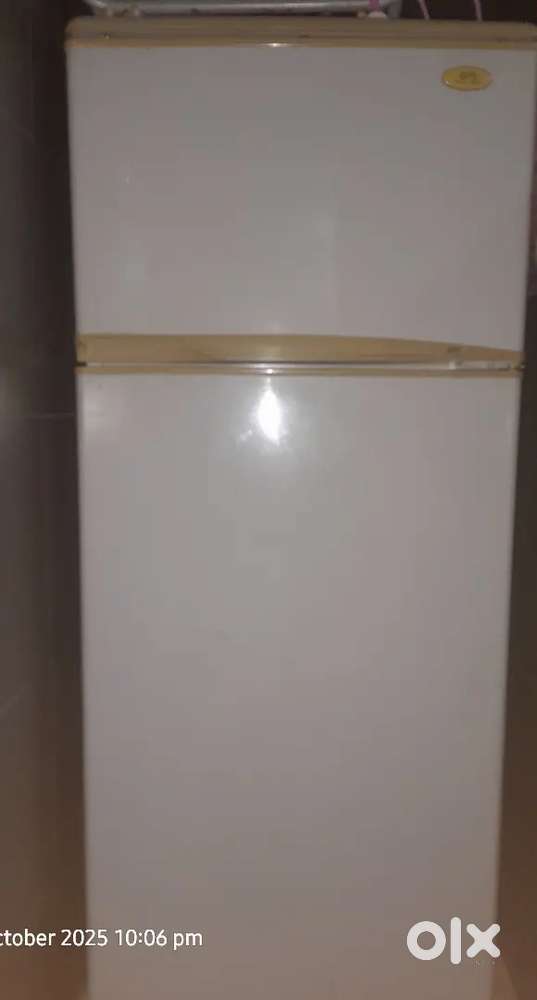 Fridge on sell
