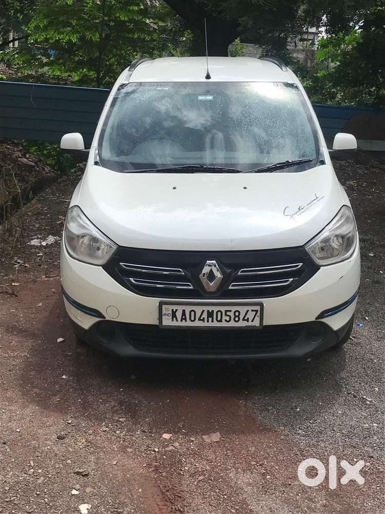 Renault Lodgy 2015 Diesel Well Maintained