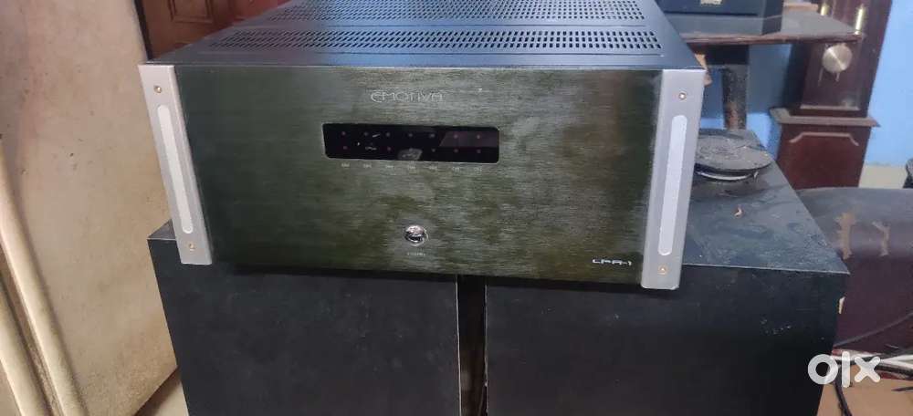 Emotiva 7 ch power Amplifier